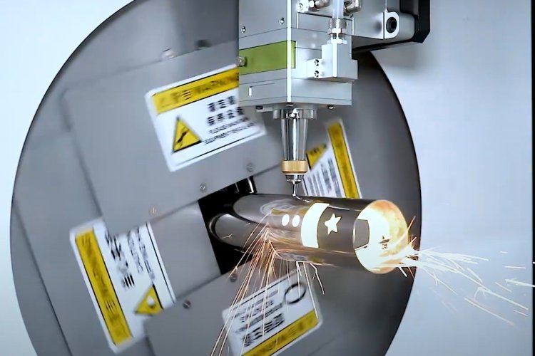 2D and 3D laser cutting