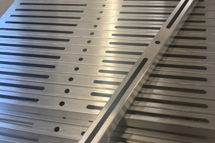 Díly pro vestavby dodávek